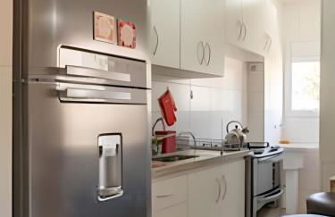 Flat completo e bem localizado - Foto 8