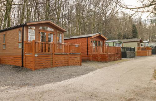 Squirrels Snug - Photo 2