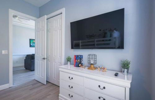 Luxurious Pool Home Overlooking Golf Course - Foto 28