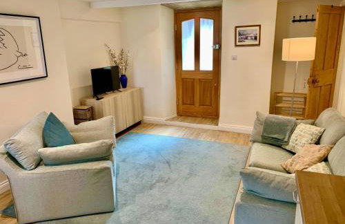 Bobbin Cottage - Photo 3