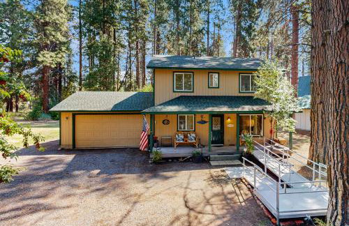 1 Mi to Boat Launch Lake-View Chiloquin Retreat - Photo 3