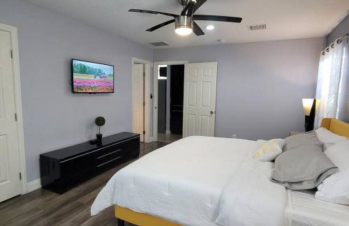 K - Fully remodeled and professionally decorated - Foto 10