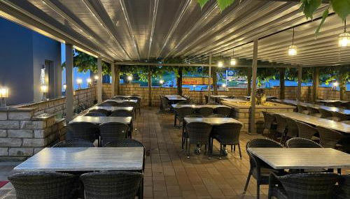 LIGHTPLACE • Große Unterkunft • 3 Schlafzimmer • Boxspring • Smart TV • Biergarten • Restaurant - Foto 3