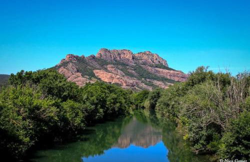 Caloussu-Calme-Moderne-Clim - Foto 19