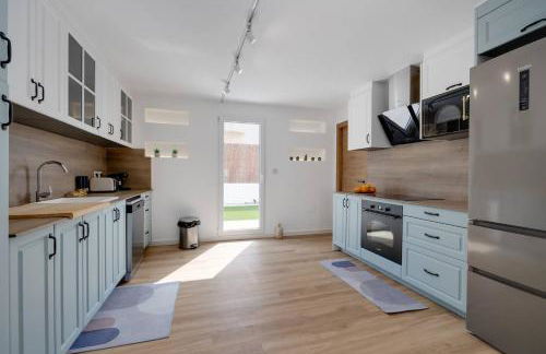 Villa única con piscina, perfecta para familias - Foto 26