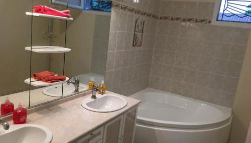 Villa plein pied rez-de-chaussée+1 avec dépendance - Foto 3