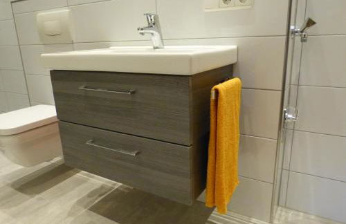 Fewo Rheinwein 1 "ausgezeichnet zum wandern und radfahren" mit Wallbox - Foto 9