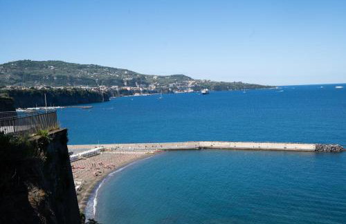 The Cave On The Sea - Foto 29