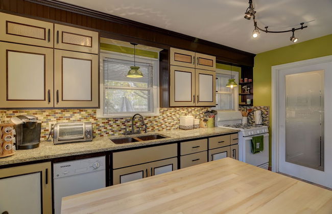 Cottage by the Historic Depot - Foto 12