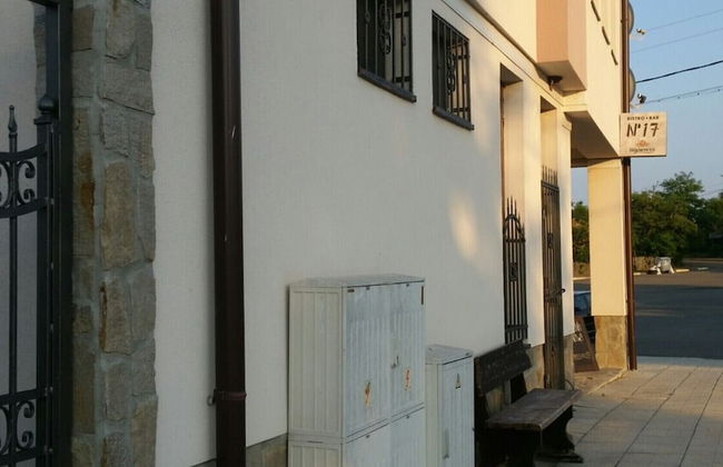 Immaculate Studio Apartment in Aleksandrovo - Photo 30