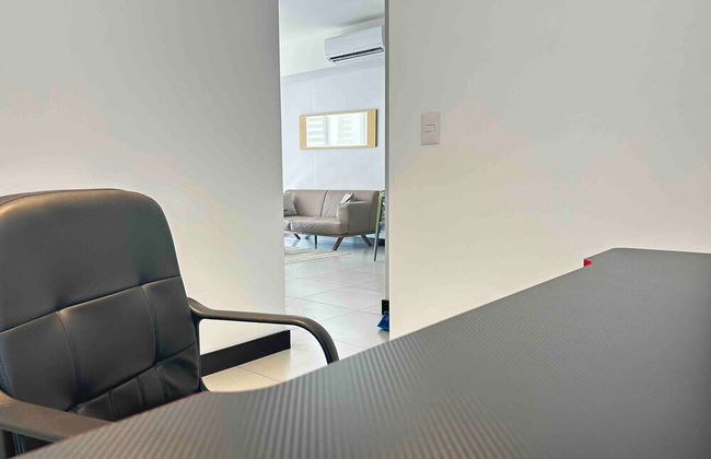 "studio on the 9th Floor" - Photo 15