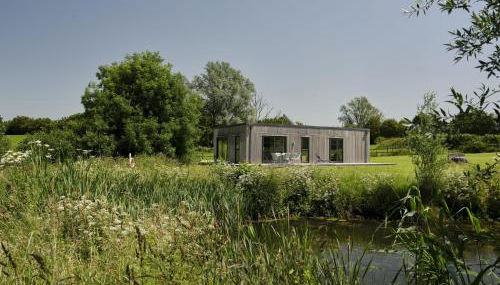 Nunney Lodge - Photo 1