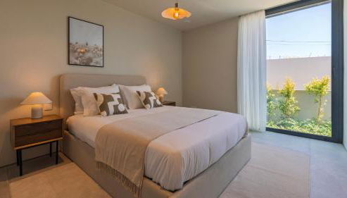 Stunning Beach House with Pool by LovelyStay - Foto 3