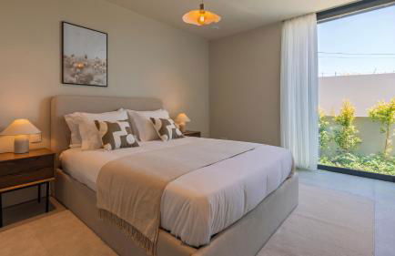 Stunning Beach House with Pool by LovelyStay - Foto 3