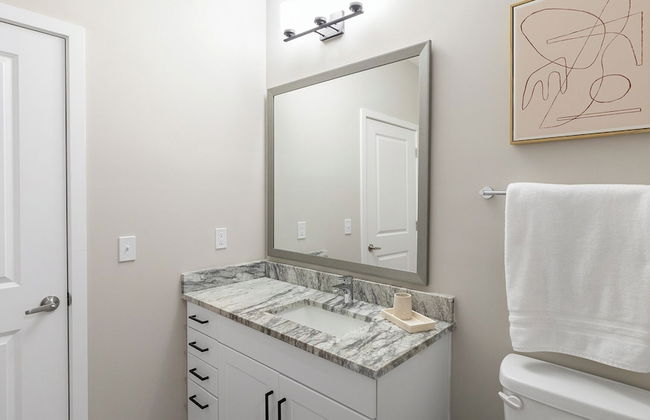 Landing Dry Creek Apartments - Photo 41