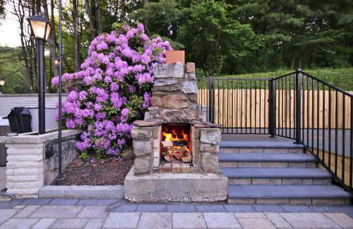 Creekside Farmstead - Pool - Hot Tub - 3 Min to Lake - Pets Allowed - Foto 29