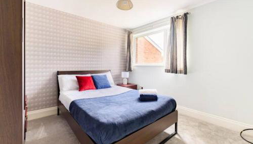 Overbury Lodge, Birmingham with FREE Parking - Foto 5, towels