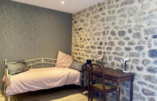 Charmante maisonnette à Blavozy, proche du Puy-en-Velay, avec terrasse privative, WiFi, et parking - FR-1-582-57 - Foto 8