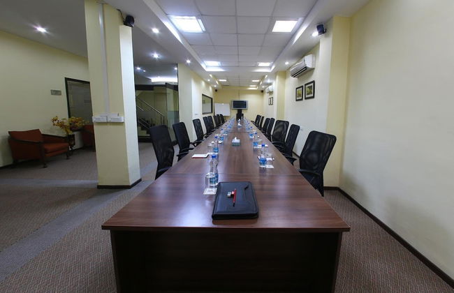 Enkay Residency V Block-Cyber City - Foto 66