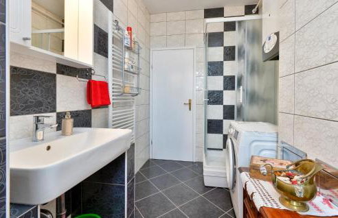 Awesome Home In Varazdinske Toplice - Foto 33