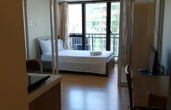 Happy Suites at Knightsbridge Res Makati - Photo 2