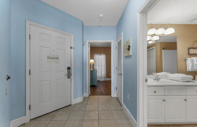 Majestic Beach Resort by Book That Condo - Foto 22