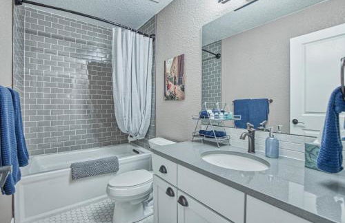 2 Bedroom townhome, super close to downtown FC! - Foto 19