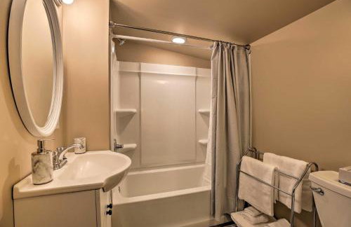 Chic Main Street Retreat Less Than 7 Mi to KY Horse Park! - Foto 16