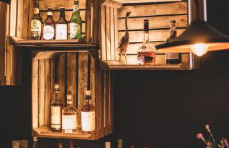 Gaggle of Geese Pub - Shepherd Huts & Bell Tents - Foto 17