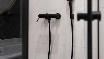 Pierrot & Pierrette Mesnicka - Foto 2, Shower