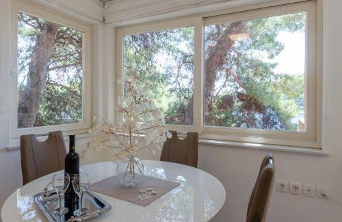 Pine Tree Apartment Zanetic - Photo 12