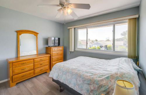 Walk to Brigantine Beach Condo with Furnished Patio - Foto 16