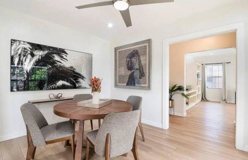 Updated 3-Bedroom LA Home with Backyard, BBQ & Family-Friendly Amenities - Photo 33