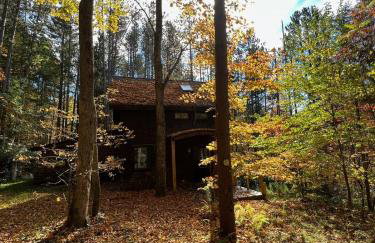 Stunning Catskills Cabin - Photo 17