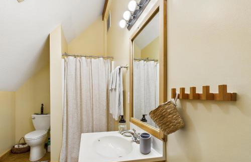 Top of the Line Asheville Mountain Cabin - Foto 46