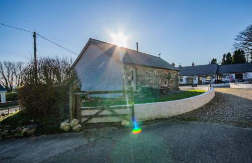 Cosy Farm Conversion In The Heart Of Pembrokeshire - Photo 9