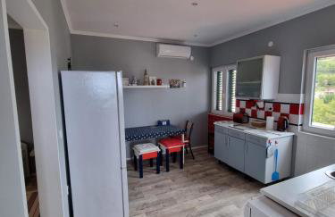 Apartmani Axa - Photo 1