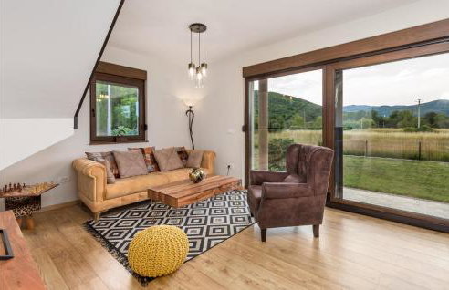 Pet Friendly Home In Gospic - Photo 4