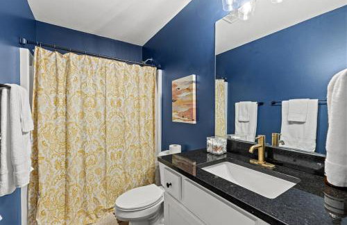 The Luxe Hot Tub Playground 12 Min to Horse Park - Foto 20