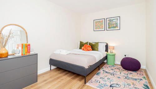 Modern 3-Bedroom 2-Bathroom Flat with Garden at Hanwell - Foto 3