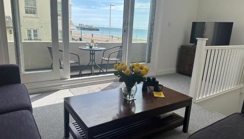 House by the Sea, Worthing - Foto 2