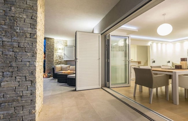 Luxury Villa White Rose with the Pool - Foto 44