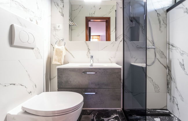 Beautiful Luxury House w sea View & Outside Space - Foto 22