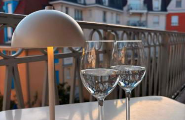 Elegant Apartment with Private Parking, close to Paris - Foto 9