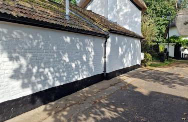 The Old Dairy, comfy 1 bedroom apartment with lounge,bathroom and kitchenette near town, pubs and walks - Foto 17