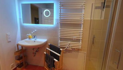 Charmante Ferienwohnung 2 im Herzen von Meiningen - Foto 4