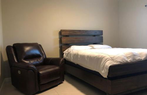 Relax & Enjoy In Our Spacious Townhome Getaway B - Foto 16