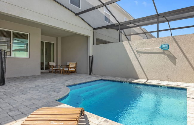 Upstay - Solara Resort Home w Pool BBQ Gamesroom - Foto 13