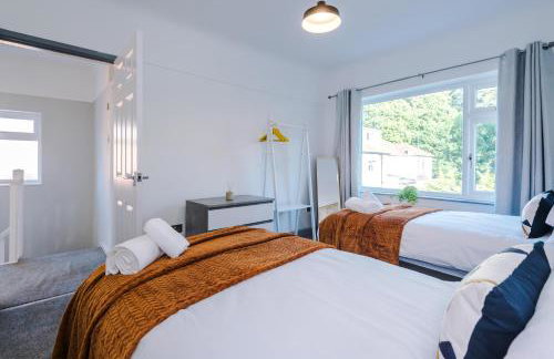 Premium 3-Bed Detached by Papermill, Deeside - Wirral - Foto 2