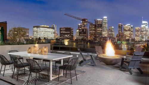 Chic Studio, Walk to Downtown With Skyline Views - Foto 3